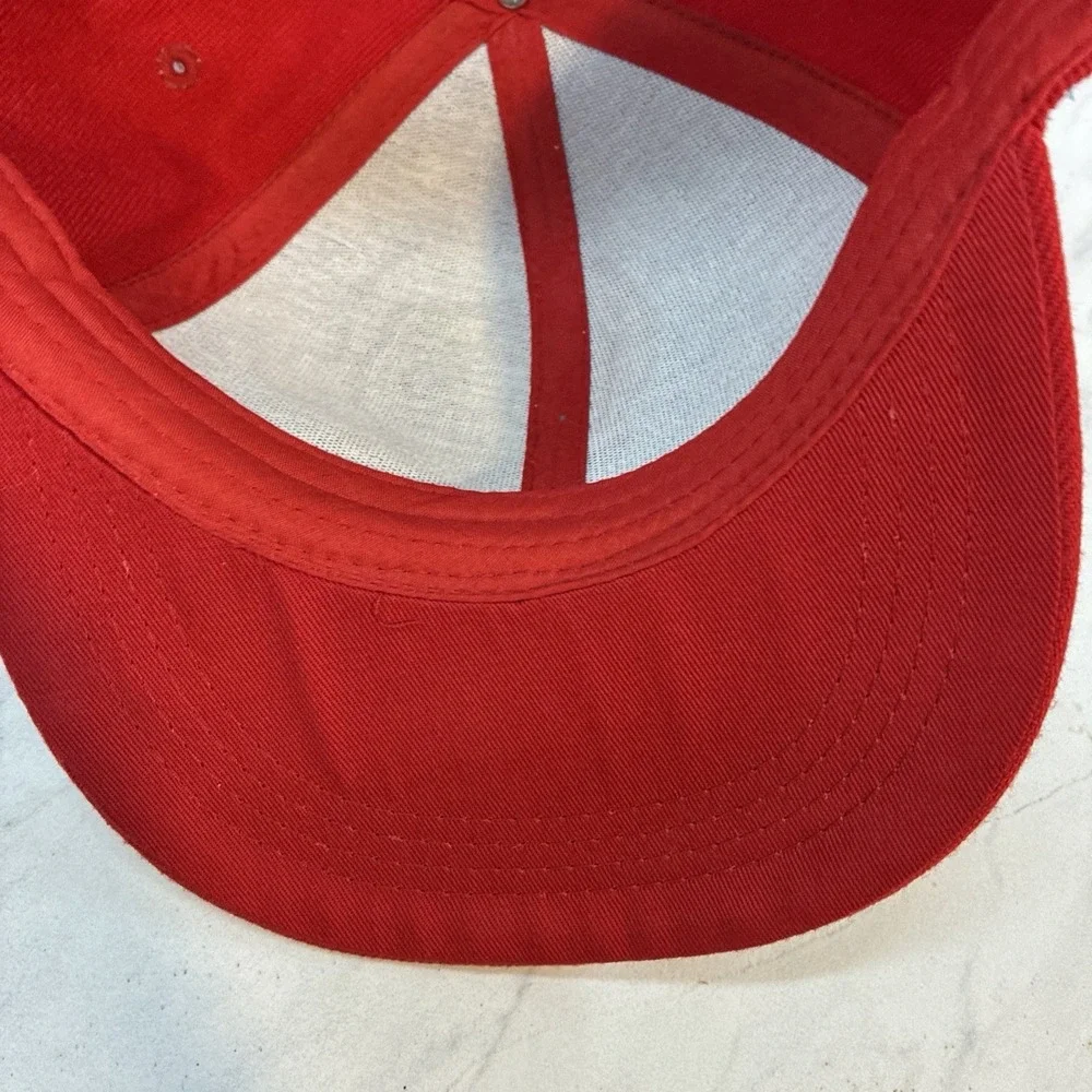 WONDER WOMAN SIX FLAGS DC FUNKO SNAPBACK HAT EXCELLENT